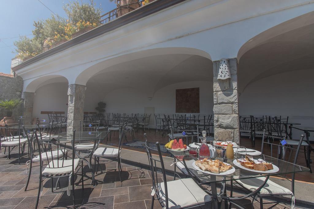 Pinguino B&B Скала Экстерьер фото